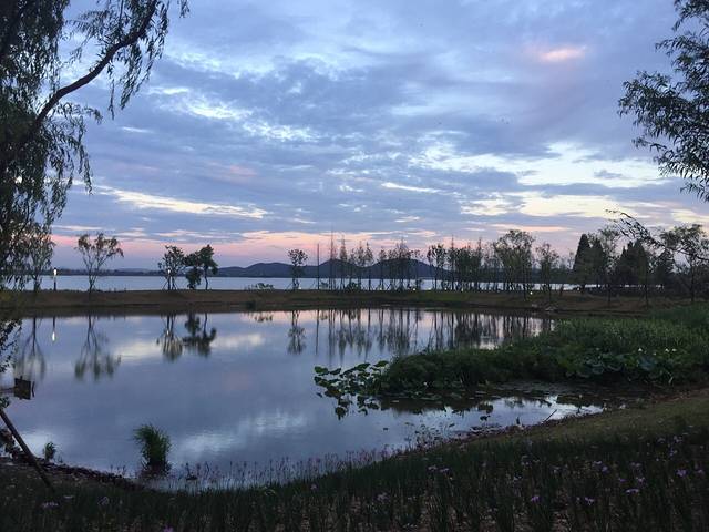 东湖，武汉